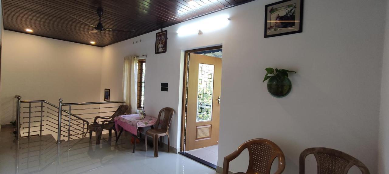 Soly'S Villa Homestay Munnar Dış mekan fotoğraf